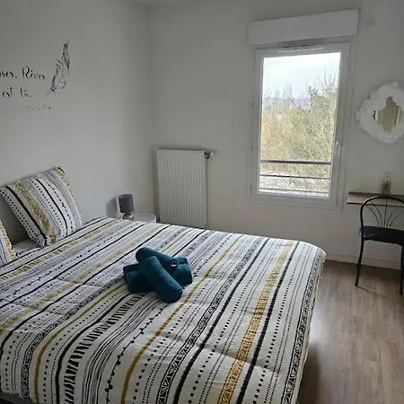 Cosy Avec Terrasse Et Parking Prive 아파트